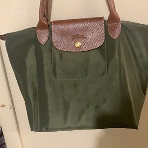 Green Longchamp tote
